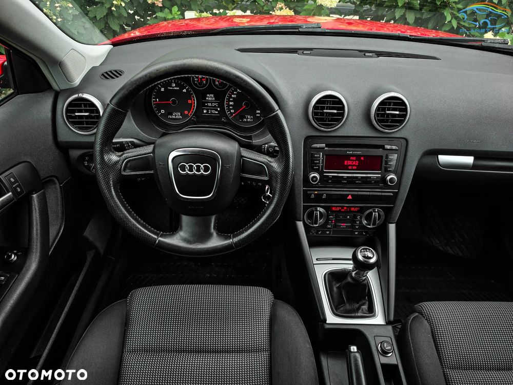 Audi A3 Sportback 2.0 TDI DPF S line Sportpaket - 21