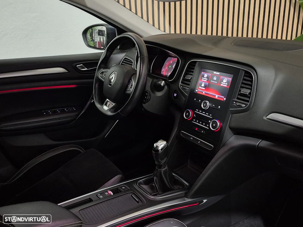 Renault Mégane Sport Tourer 1.5 dCi Intens - 14