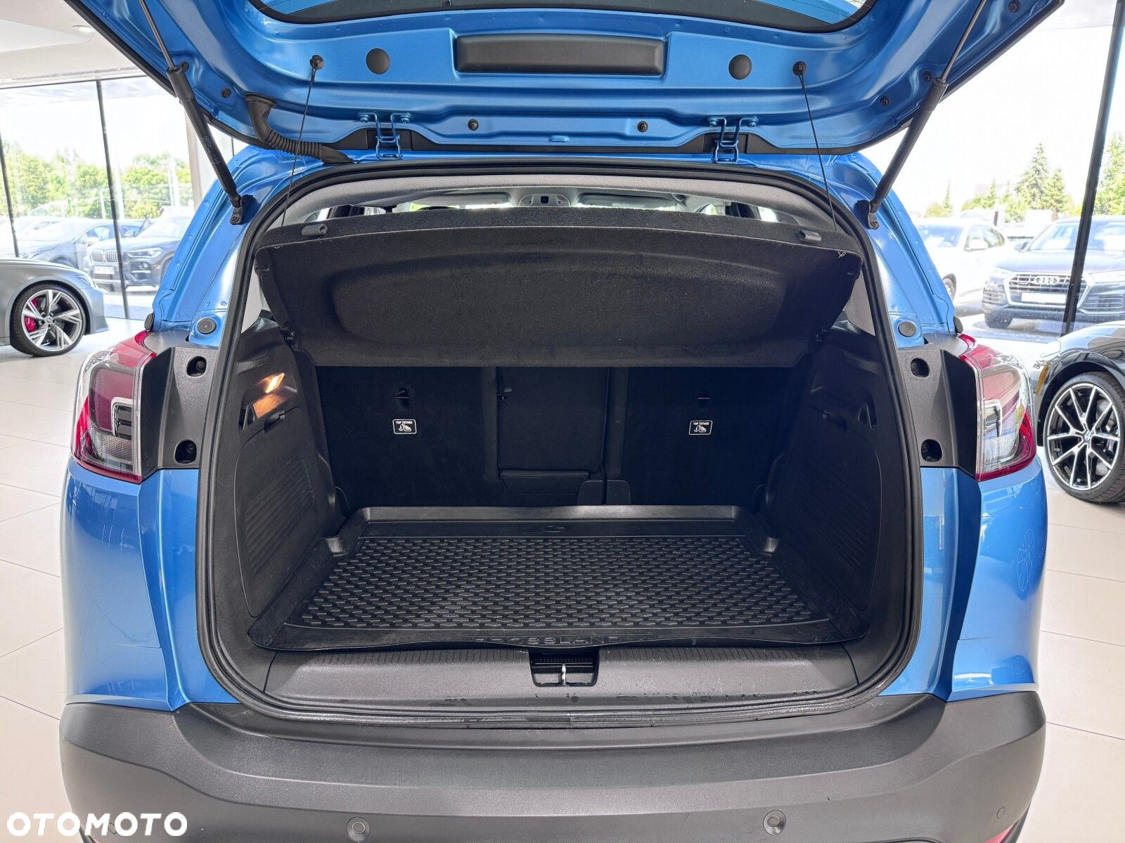 Opel Crossland X - 17