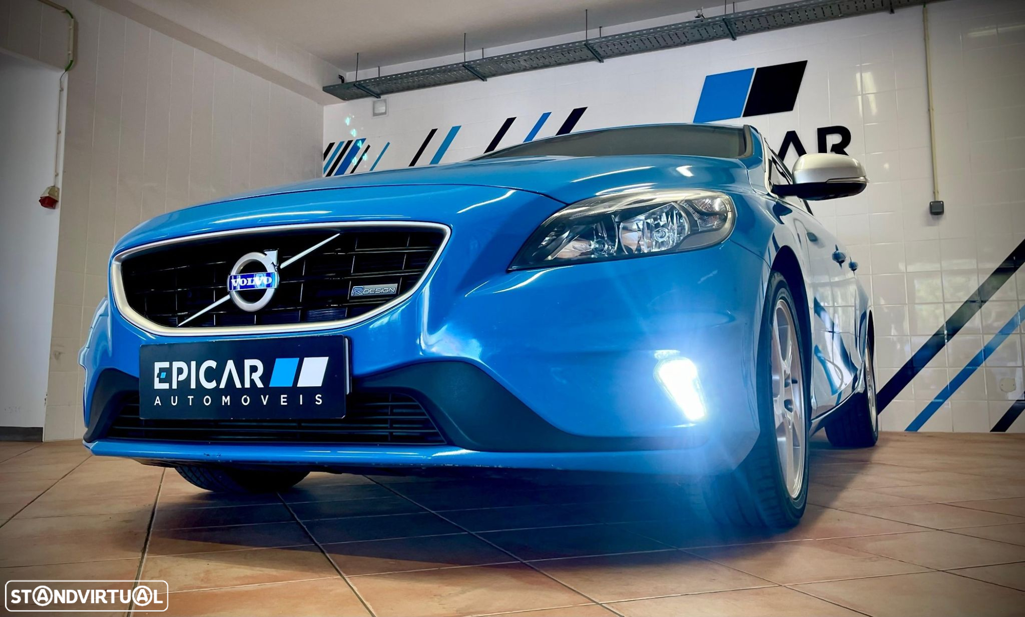 Volvo V40 1.6 D2 R-Design - 45