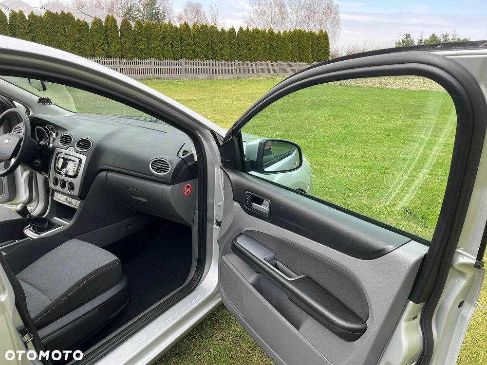 Ford Focus 1.6 16V Silver Magic - 7