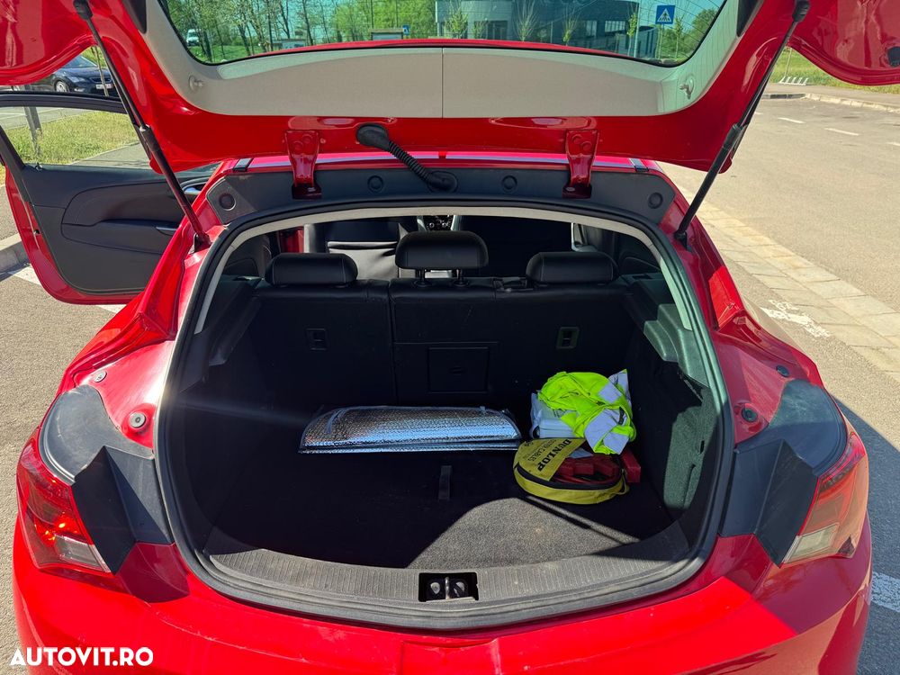 Opel Astra 1.6 Turbo - 14