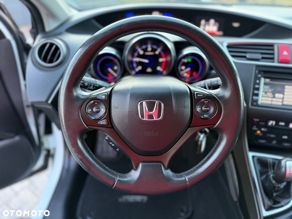 Honda Civic 1.6 i-DTEC Executive Black Edition - 22