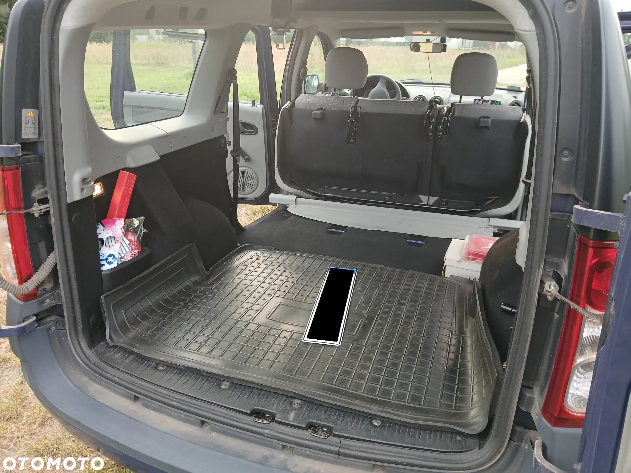 Dacia Logan MCV 1.6 16V Laureate - 13