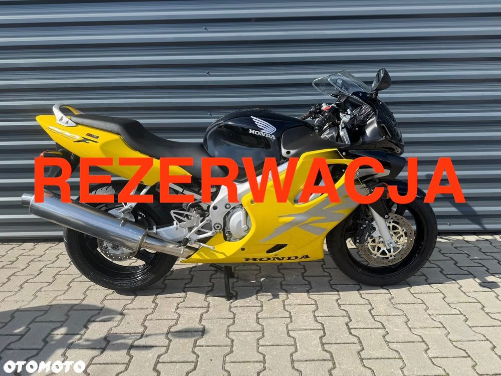 Honda CBR - 1