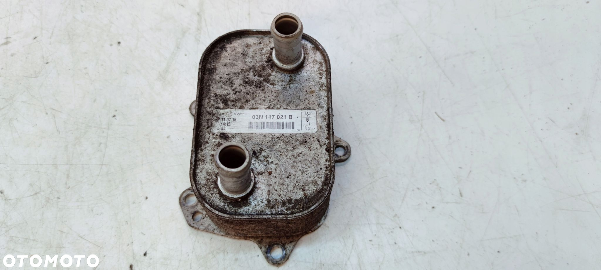 CHŁODNICA OLEJU AUDI A4 B8 A5 A6 2.0 TDI 03N117021B - 2
