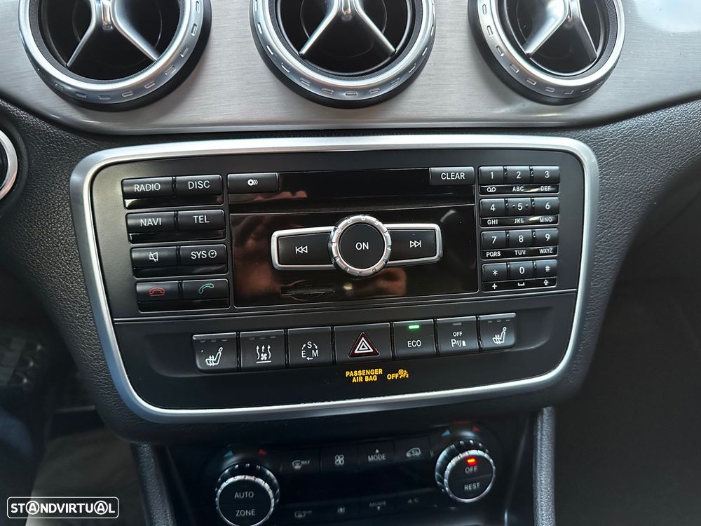 Mercedes-Benz GLA 220 CDi AMG Line - 32