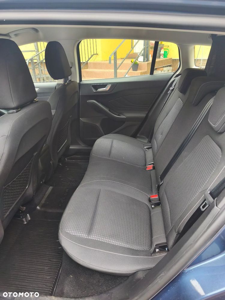 Ford Focus 1.0 EcoBoost Start-Stopp-System TITANIUM STYLE - 26