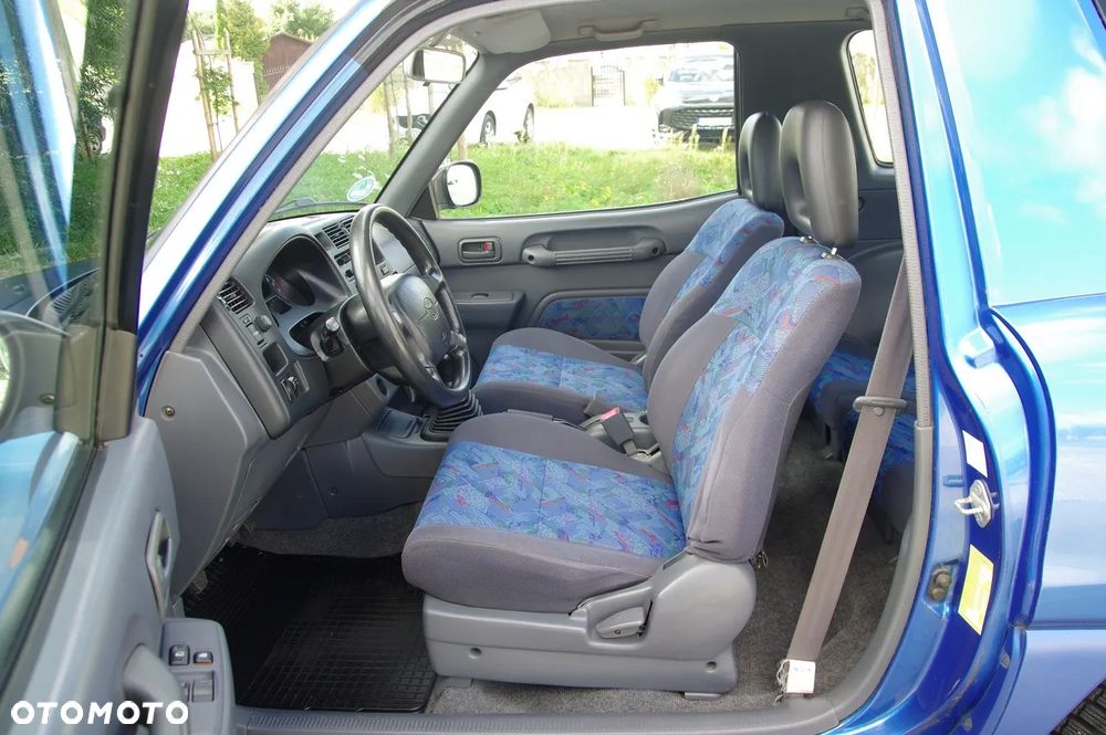 Toyota RAV4 2.0 Special - 19