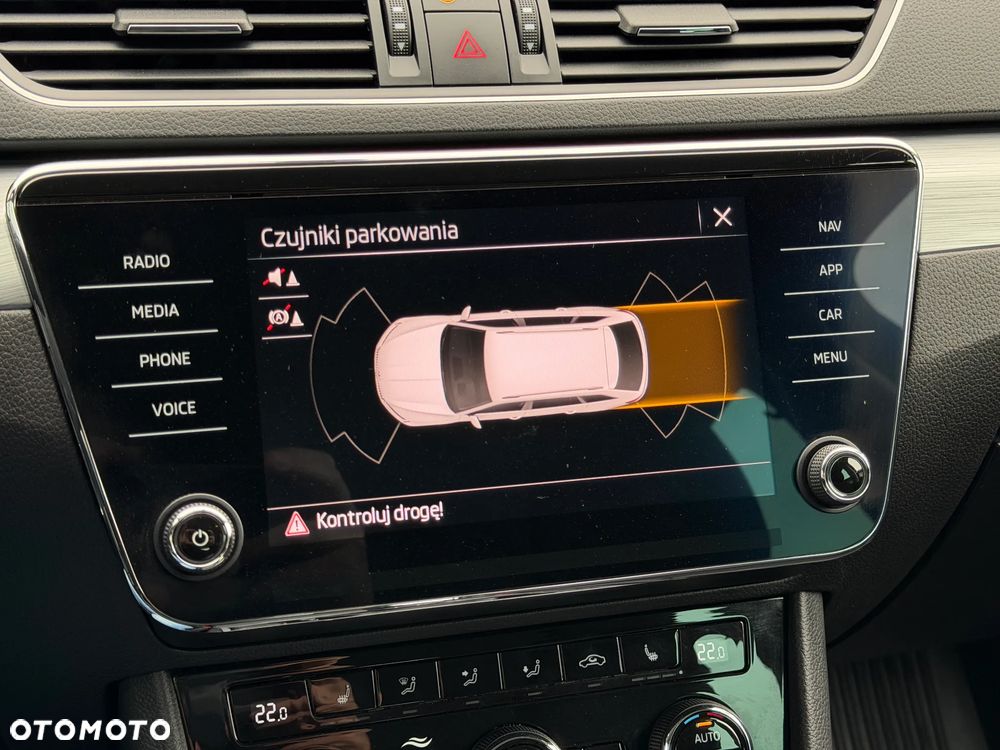 Skoda Superb 2.0 TDI SCR Ambition DSG - 30