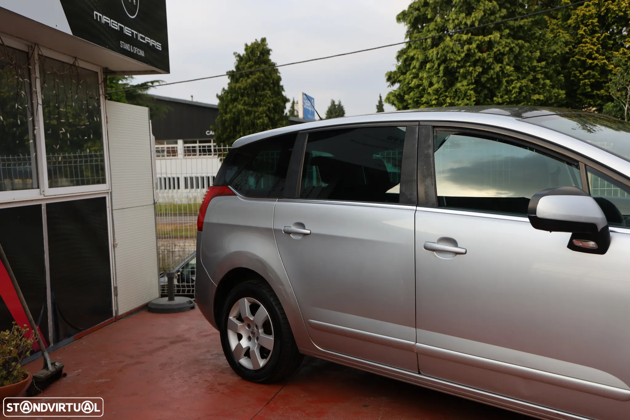 Peugeot 5008 e-HDI 115 ETG6 Stop&Start Active - 3