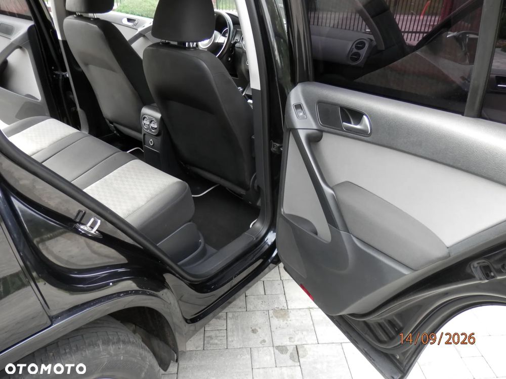 Volkswagen Tiguan 2.0 TDI BlueMot Trend&Fun - 9
