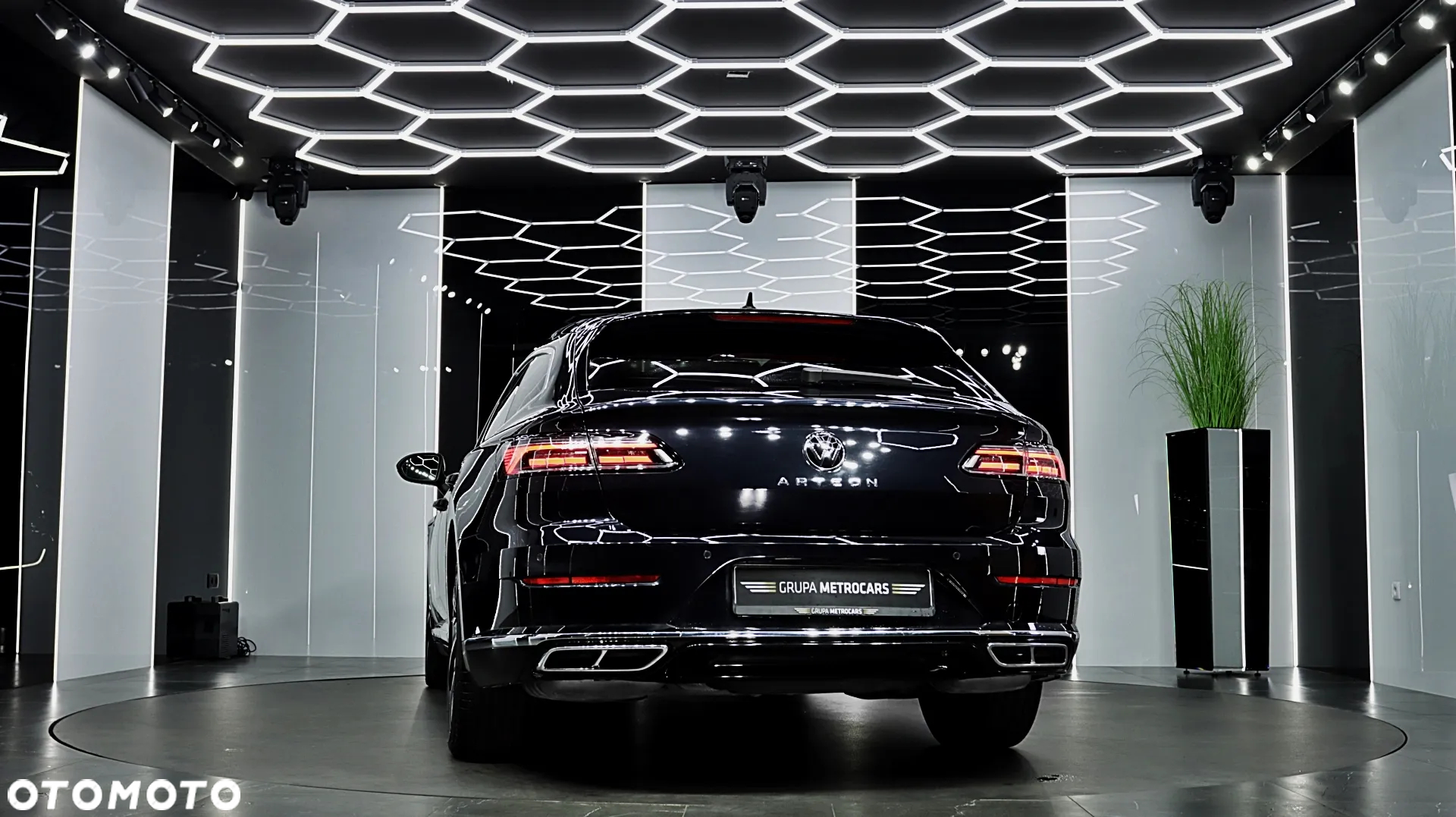 Volkswagen Arteon 2.0 TSI R-Line DSG - 7