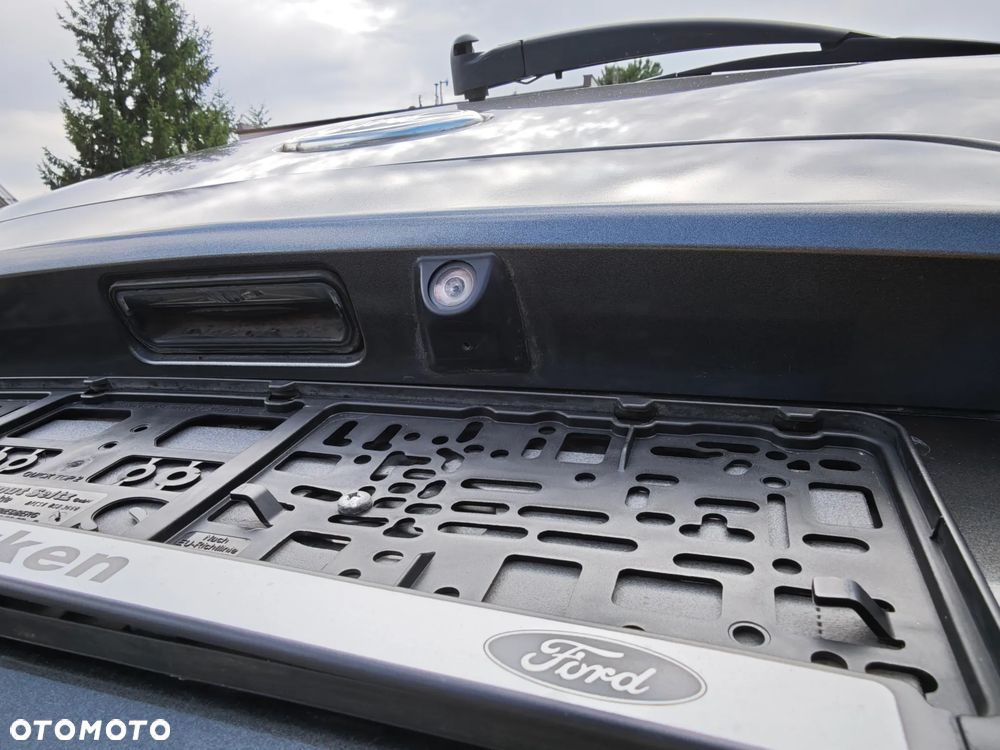 Ford Transit Connect - 22