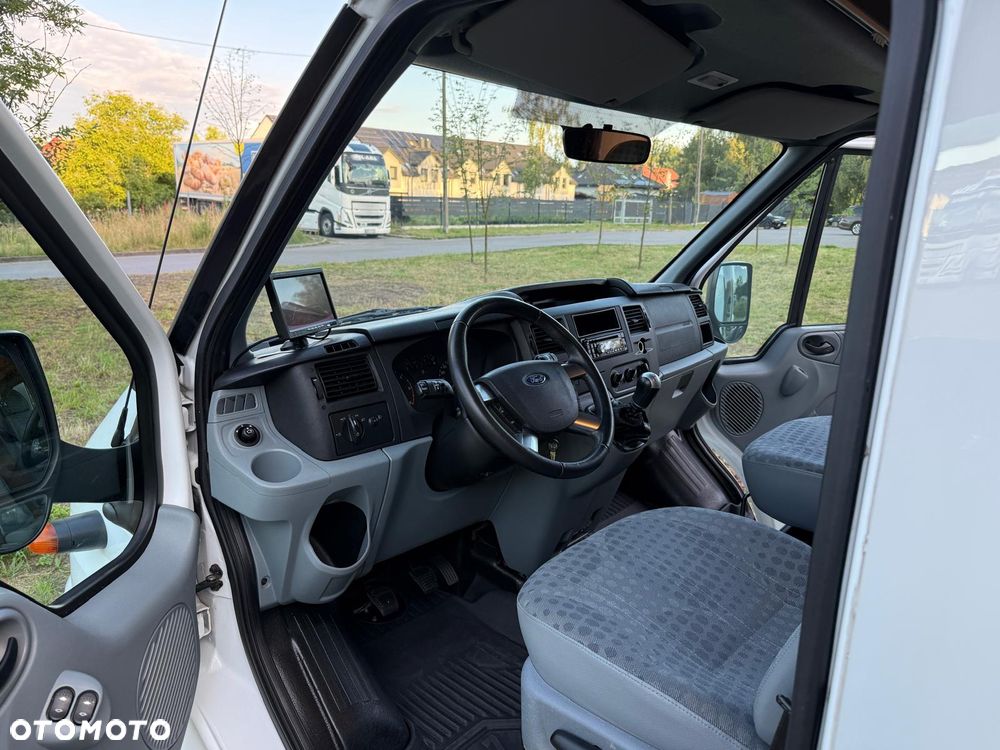 Ford Transit Chausson - 31