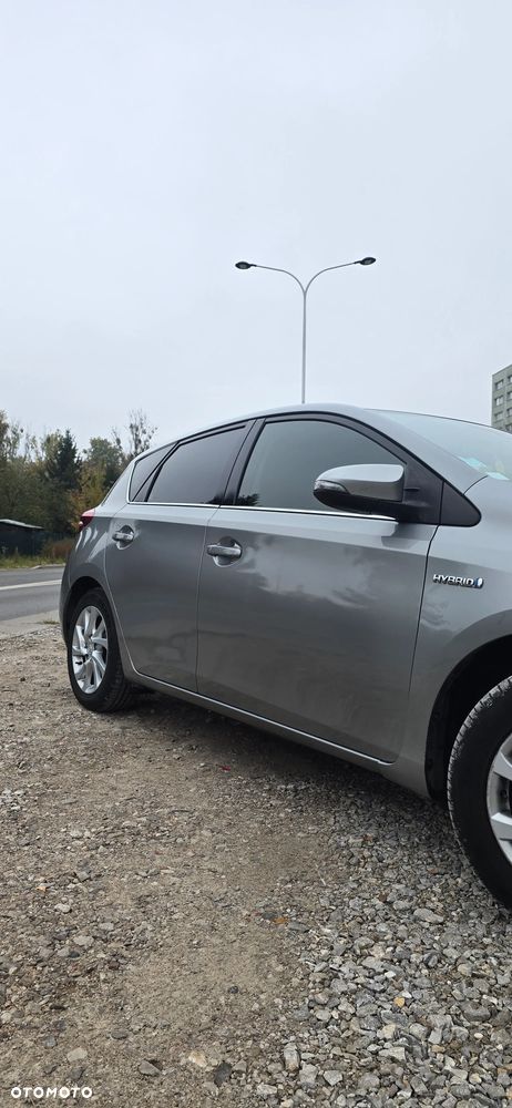 Toyota Auris 1.8 HSD Luna - 3