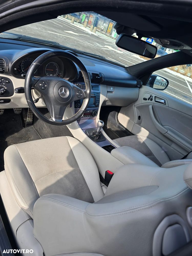 Mercedes-Benz CLC - 10