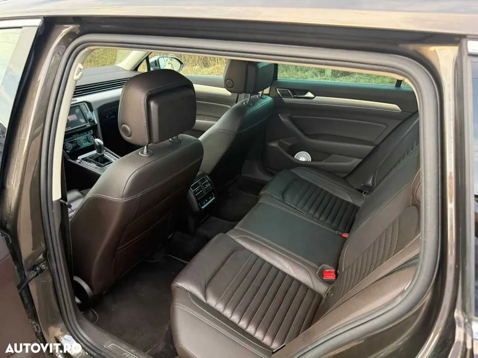 Volkswagen Passat Alltrack 2.0 TDI SCR 4Motion DSG (BMT) - 8