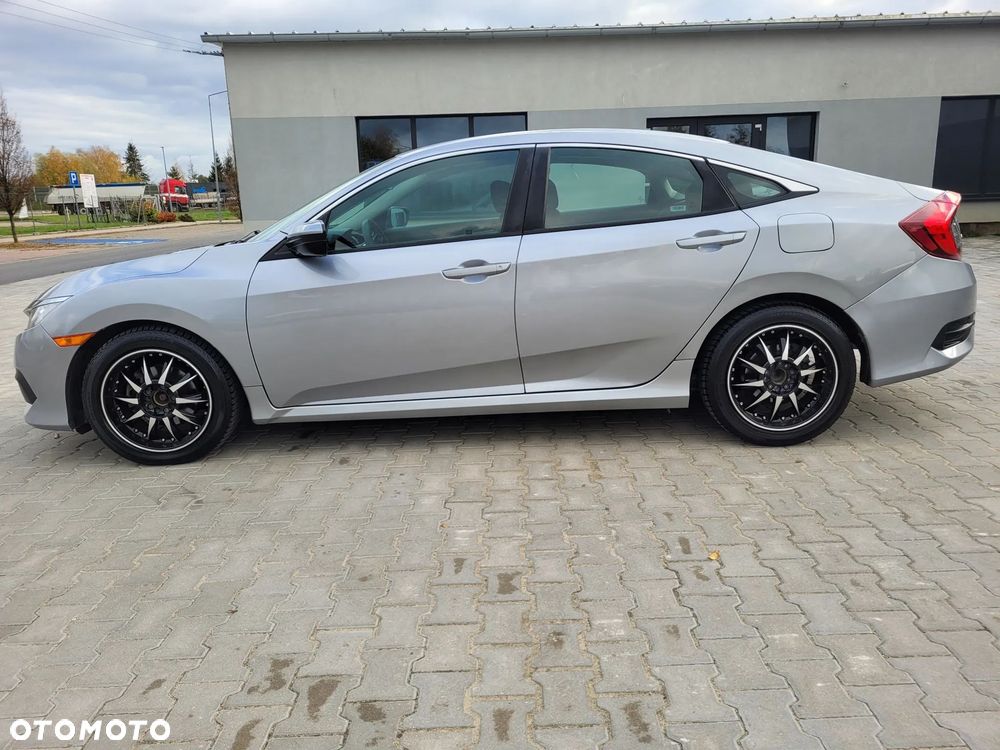 Honda Civic 2.0 i-VTEC LX CVT - 12