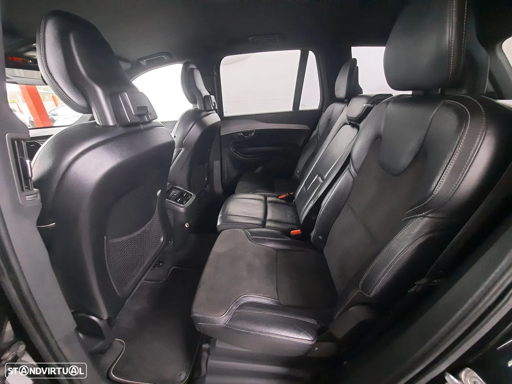 Volvo XC 90 2.0 D4 R-Design - 29