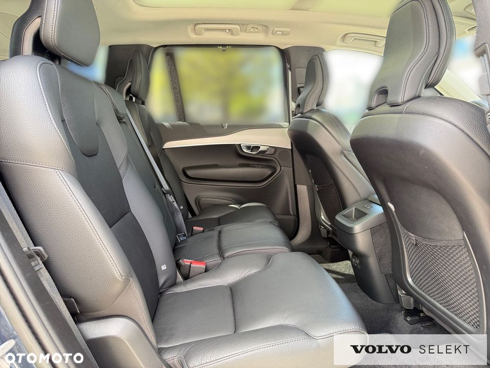 Volvo XC 90 - 25