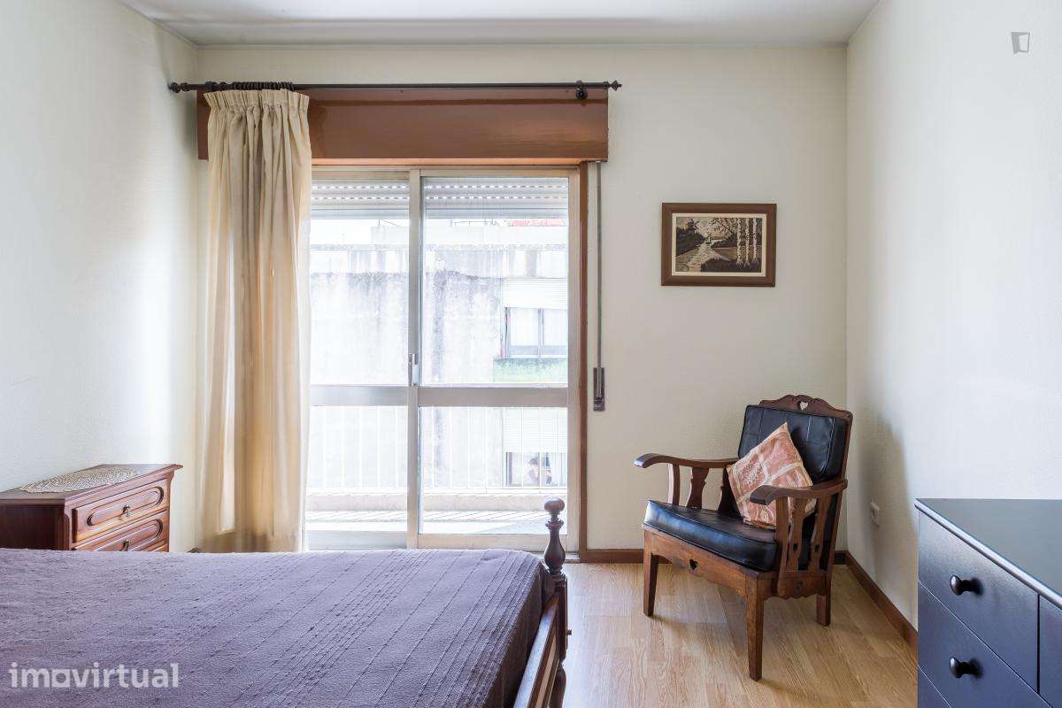 Quarto - localizado em Cedofeita Porto - Grande imagem: 2/15