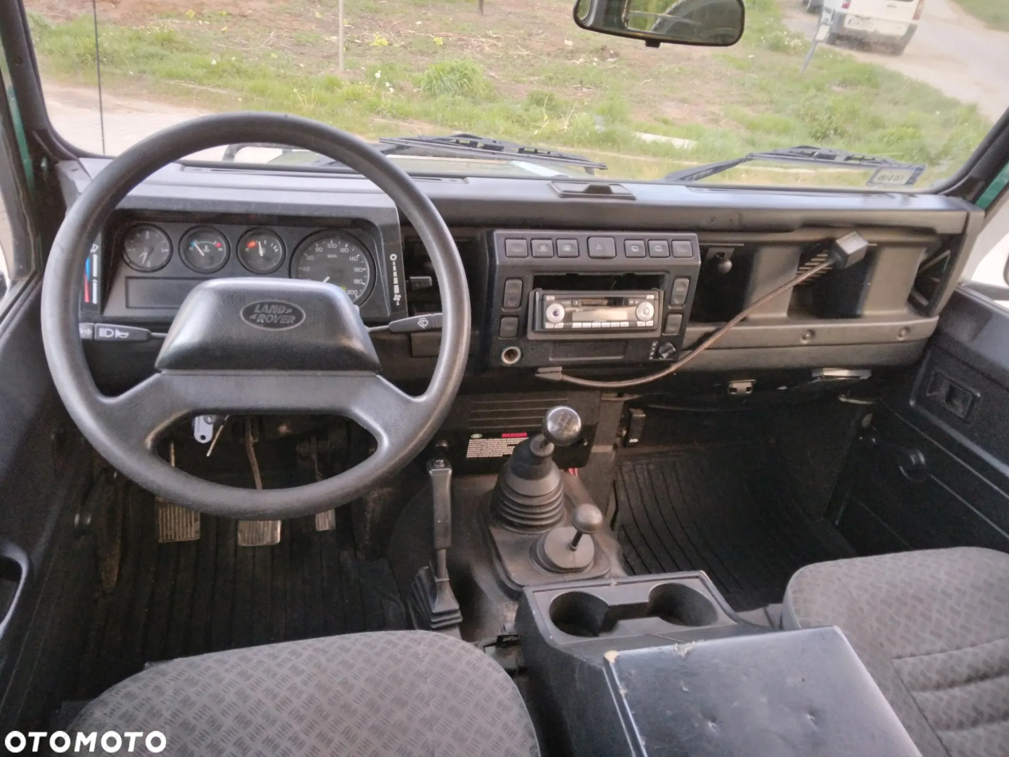 Land Rover Defender 110 2.5 TDI - 8