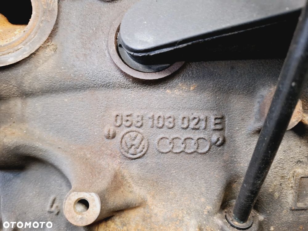 SILNIK AUDI A4 B5 1.8 20V KOD SILNIKA: ADR GŁOWICA: 058103373A NR119 - 3