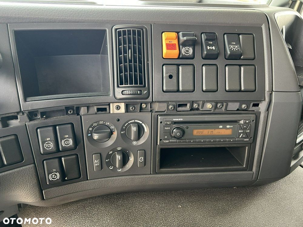 Volvo FM 330 E5 20.1t - 15