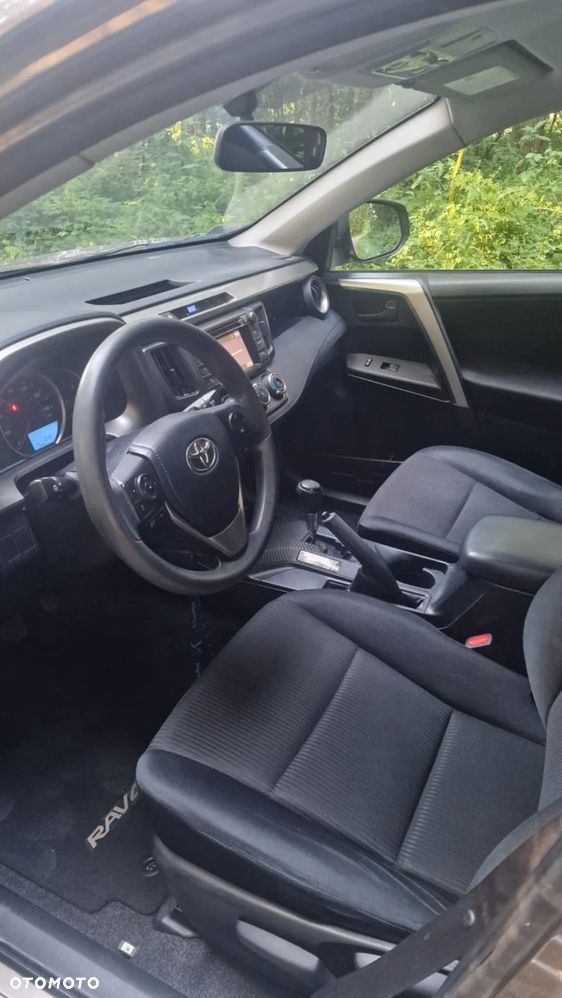 Toyota RAV4 2.5 XLE - 4