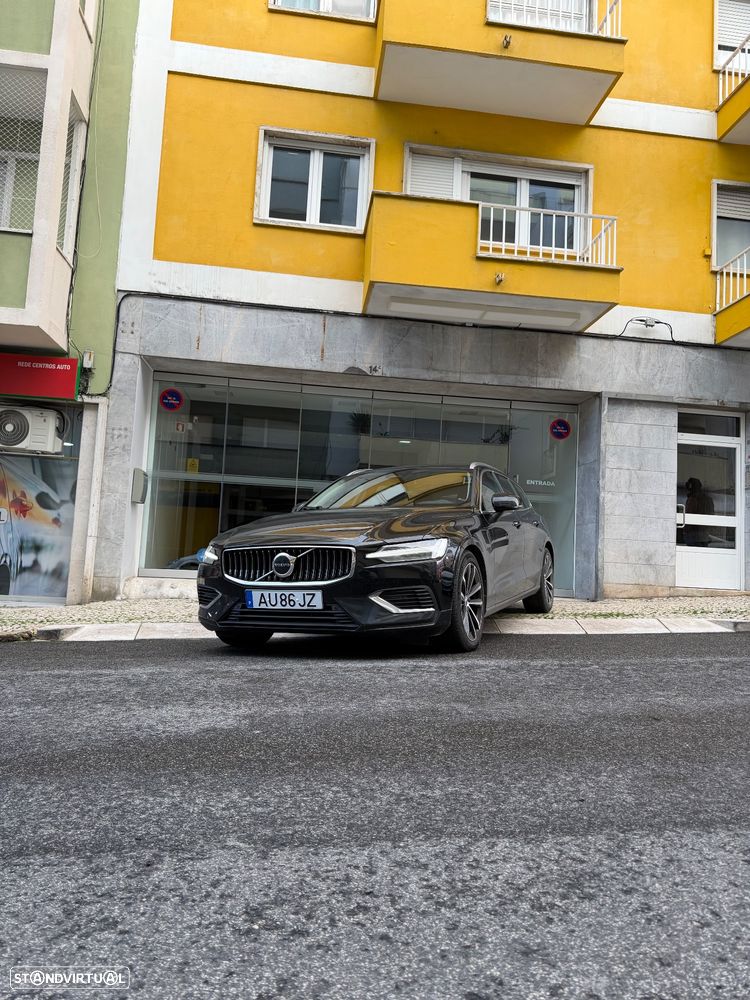 Volvo V60 2.0 T6 AWD TE Core - 1