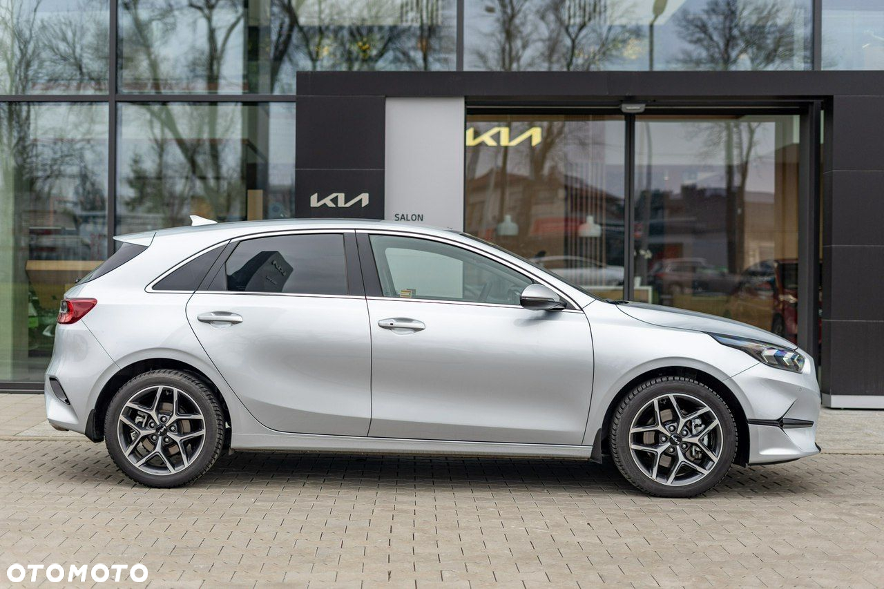 Kia Ceed - 6