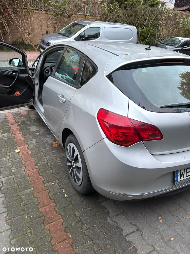 Opel Astra 1.6 - 2