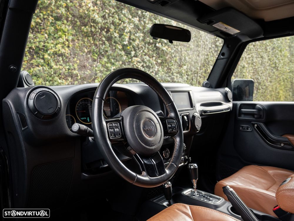 Jeep Wrangler Unlimited - 27