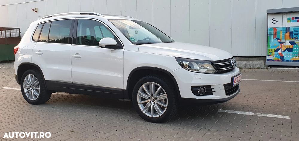 Volkswagen Tiguan 2.0 TDI DPF 4Motion BlueMotion Technology Track & Field - 19