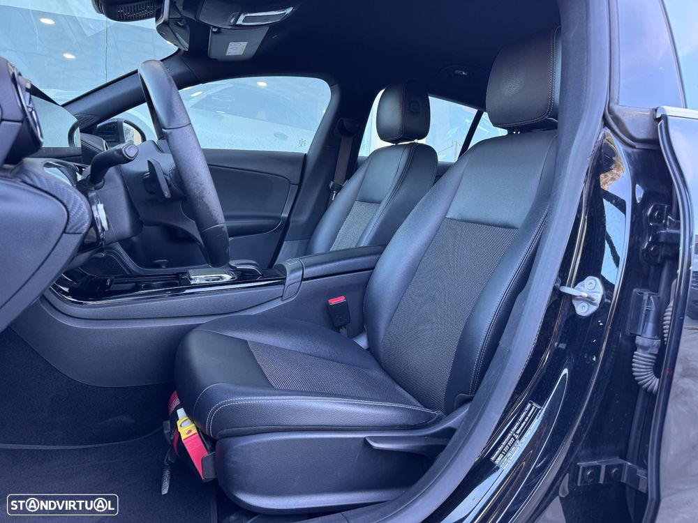 Mercedes-Benz CLA 180 d 7G-DCT Progressive - 7