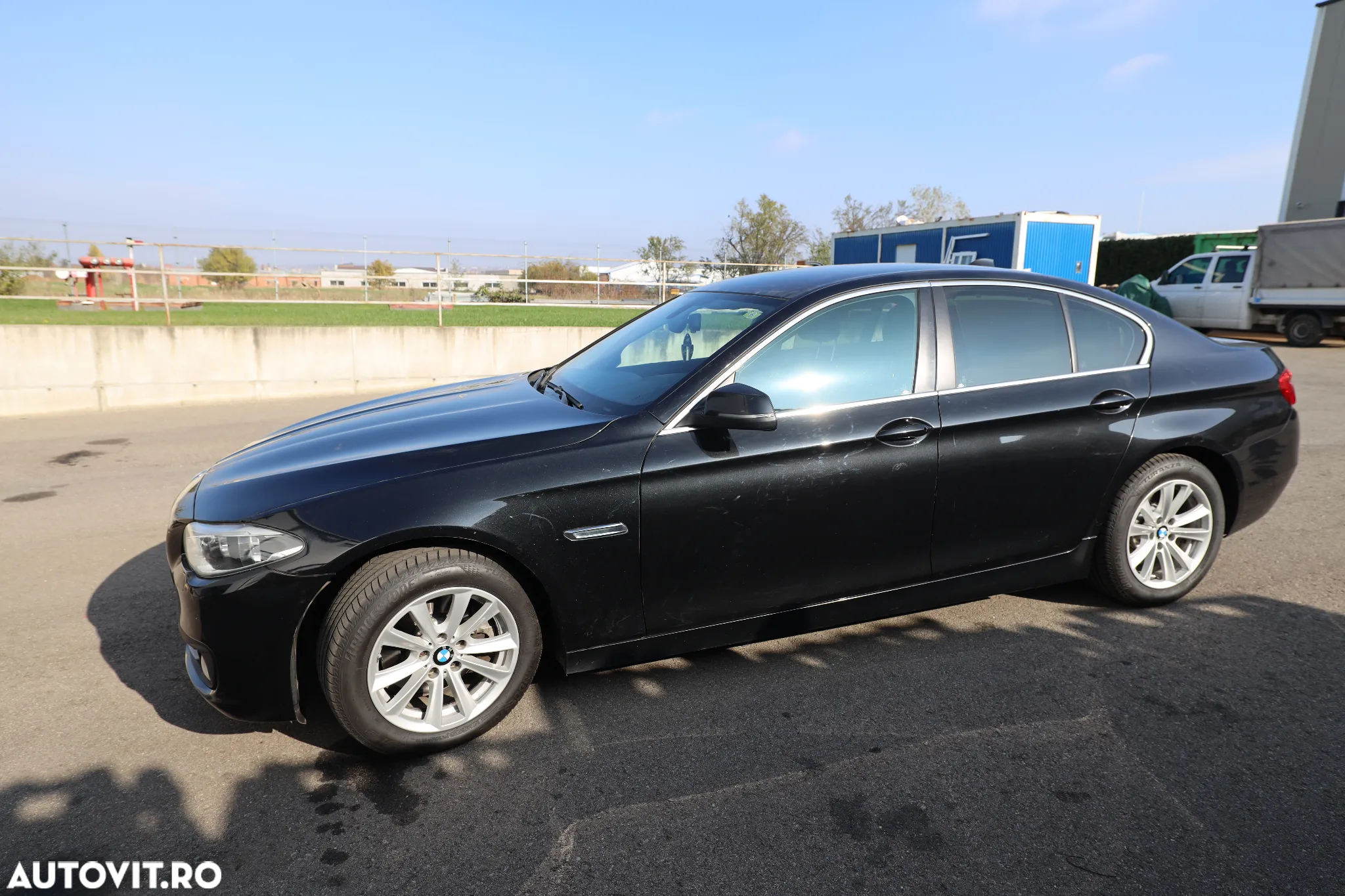 BMW Seria 5 520d xDrive AT - 5