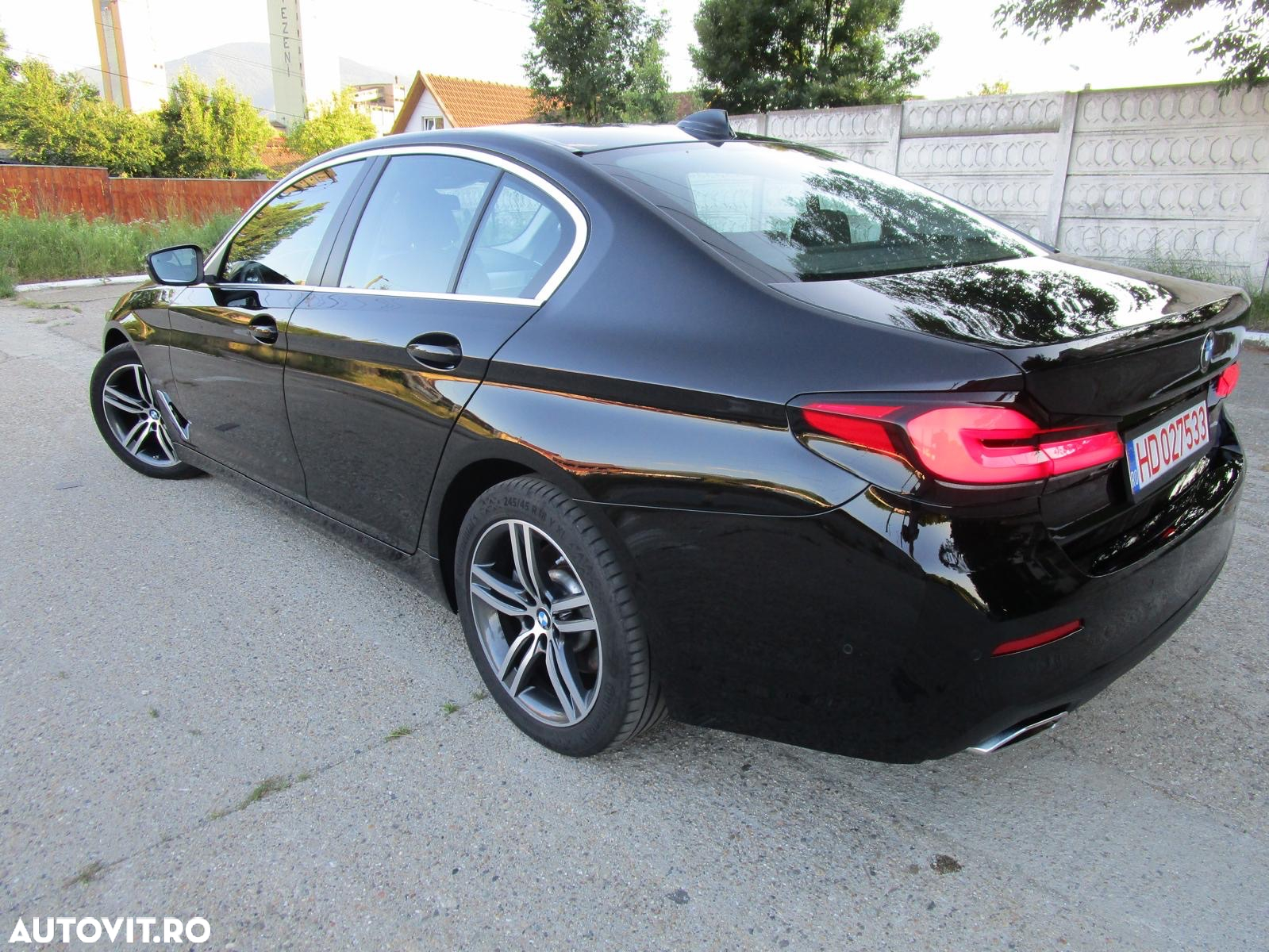 BMW Seria 5 520d xDrive Aut. - 3