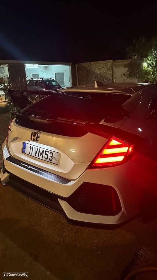 Honda Civic 1.0 i-VTEC S - 11