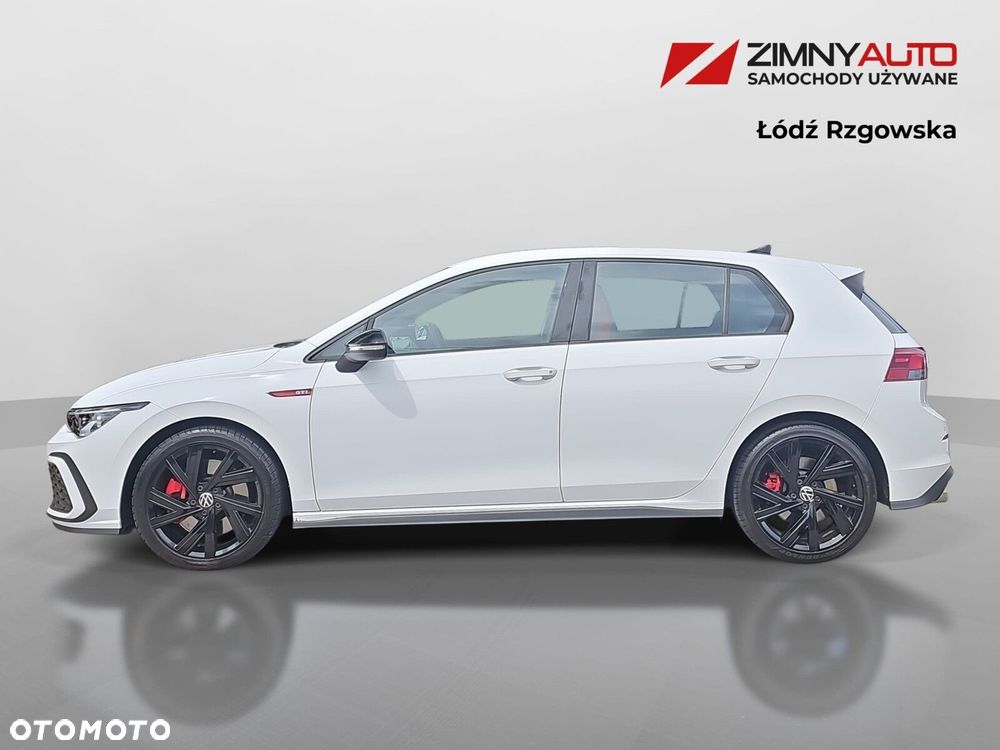 Volkswagen Golf - 11