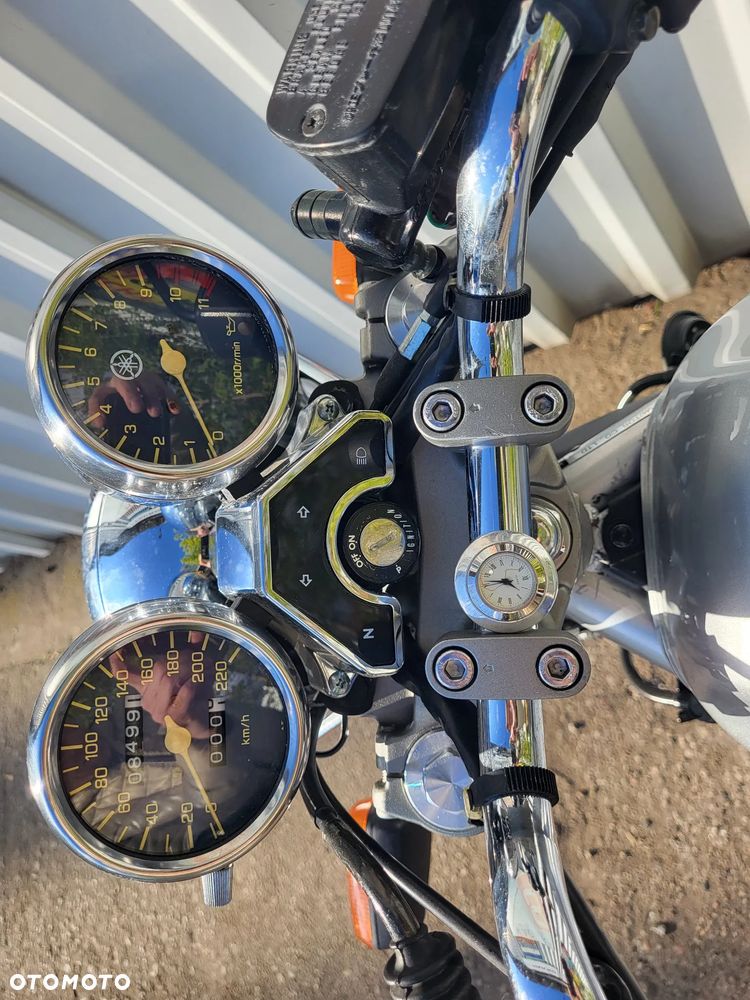 Yamaha XJ - 4