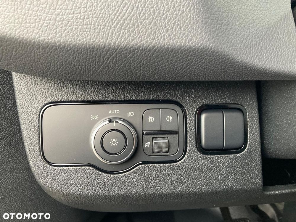 Mercedes-Benz Sprinter 317 CDI - 22