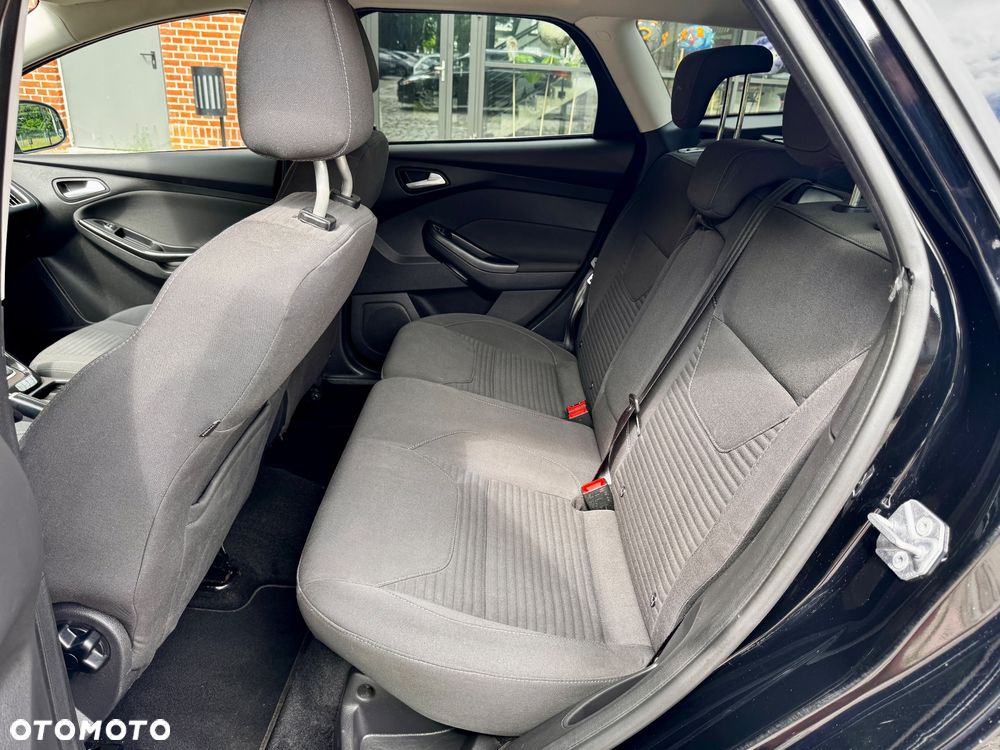 Ford Focus 1.5 TDCi DPF Start-Stopp-System Titanium - 6