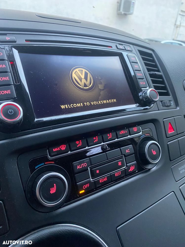 Volkswagen Multivan - 5