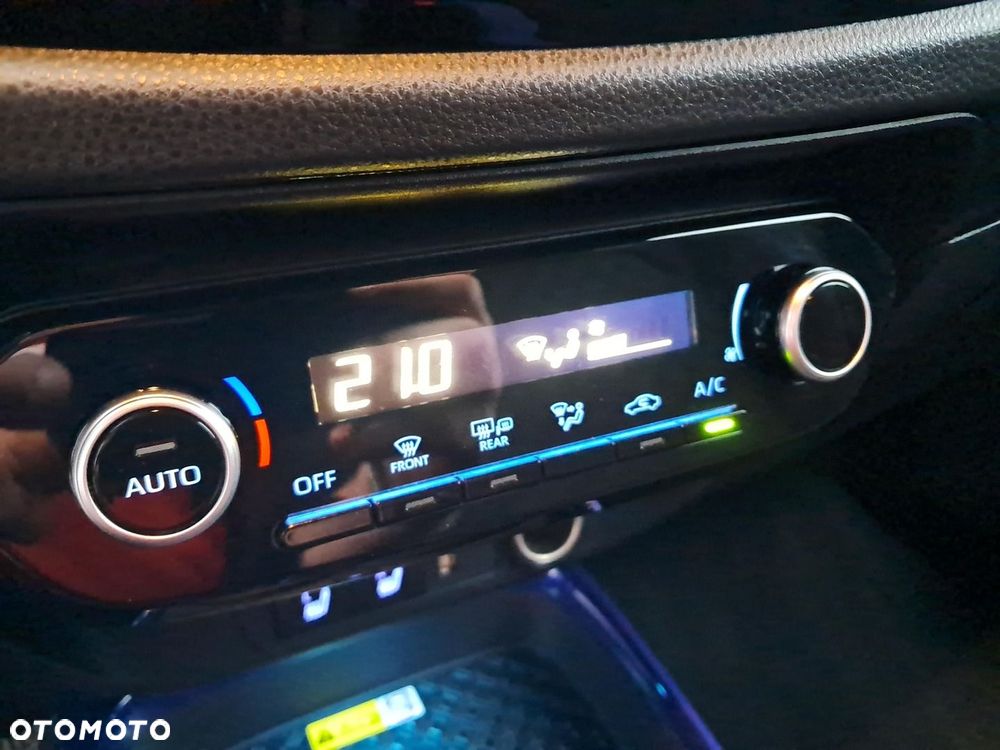 Toyota Aygo X 1.0 VVT-i Style CVT - 22