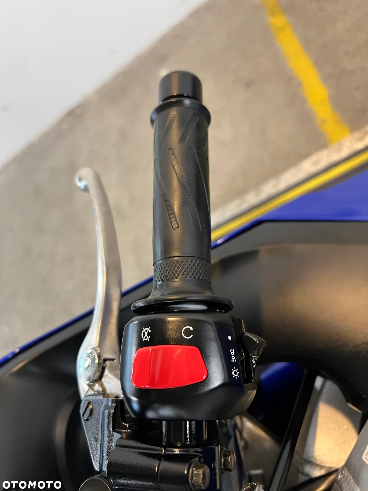 Yamaha R6 - 20