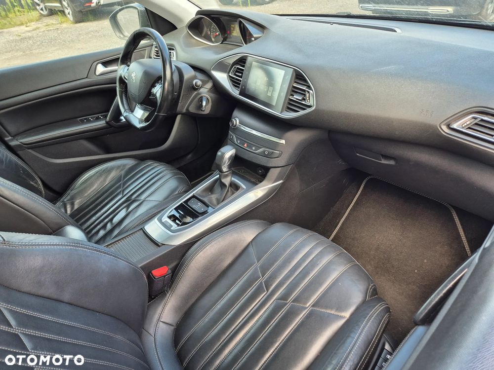 Peugeot 308 BlueHDi 150 EAT6 Stop & Start Allure - 9