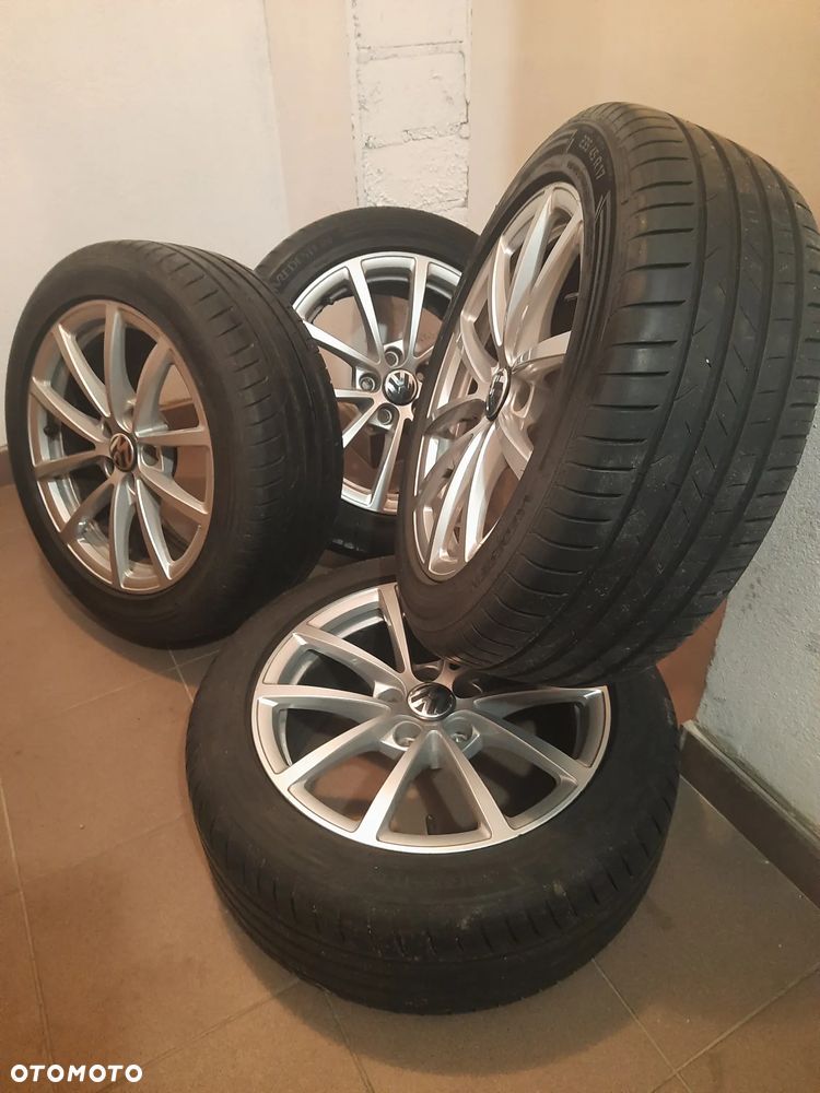 Volkswagen Passat 2.0 TDI DPF Sportline DSG - 12