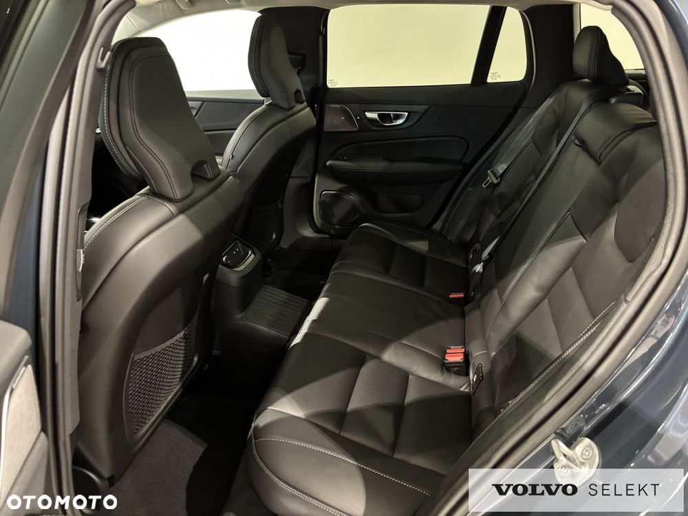 Volvo V60 - 25