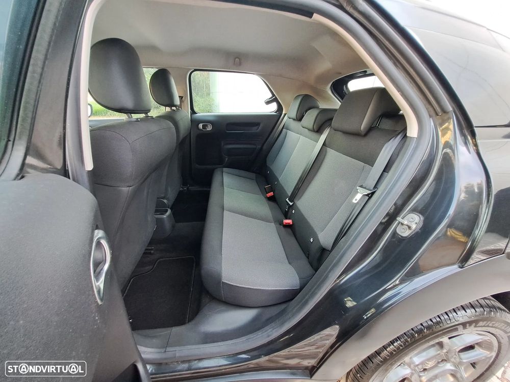 Citroën C4 Cactus BlueHDi 100 Stop&Start Live - 24
